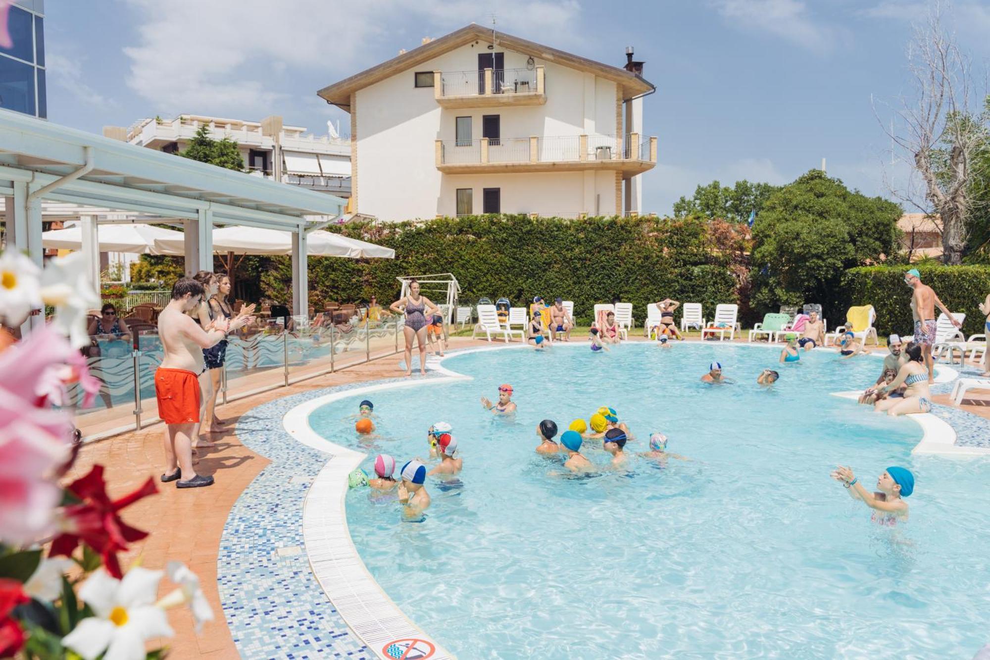 Hermitage Hotel Silvi Marina Ngoại thất bức ảnh